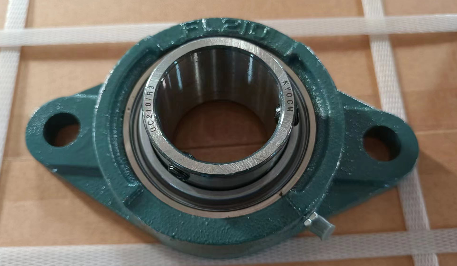 pillow block bearing UCFL 210  UC210